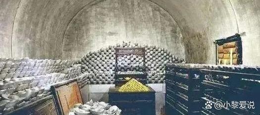 老宅翻出爷爷的天宝匣 打开后竟藏着半世纪前的秘密