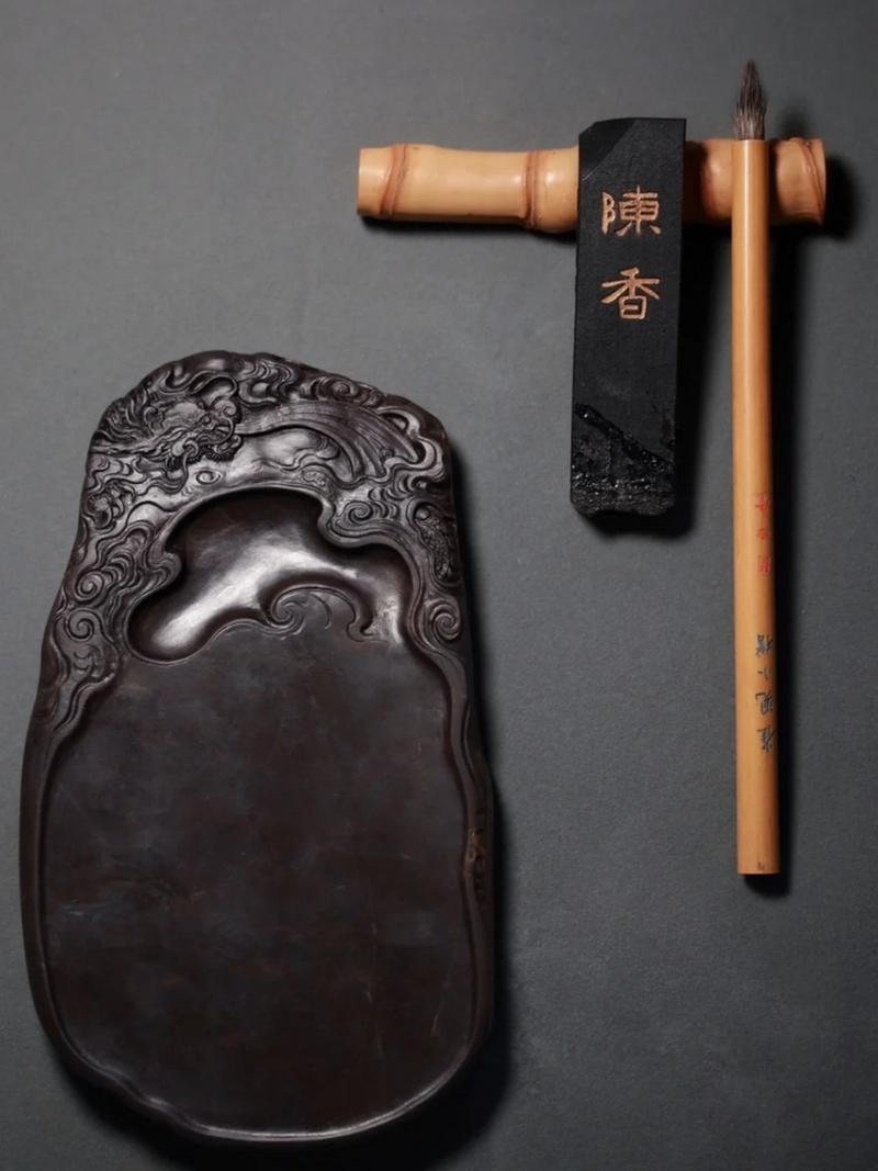 润如油膏的好砚台 文人的书桌灵魂