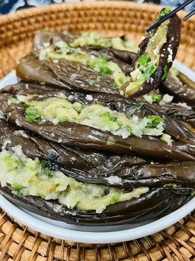 蒜泥拌茄子是哪里的菜_蒜泥拌茄子怎么做好吃_拌茄子菜蒜泥是哪里的菜