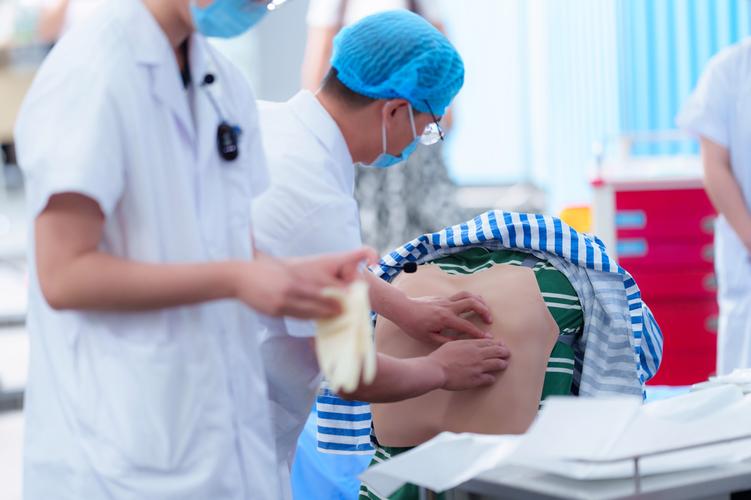 外科模拟2013 存档位置在哪？高效存档技巧让你反复练手术