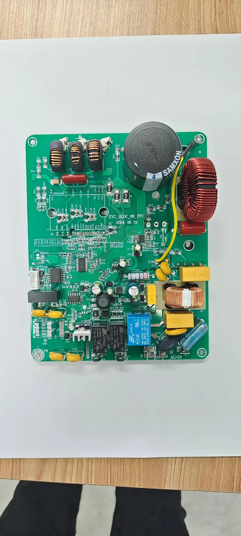 a510c a510c工业控制器 耐造不挑环境 三年只除尘两次 接口布局省成本