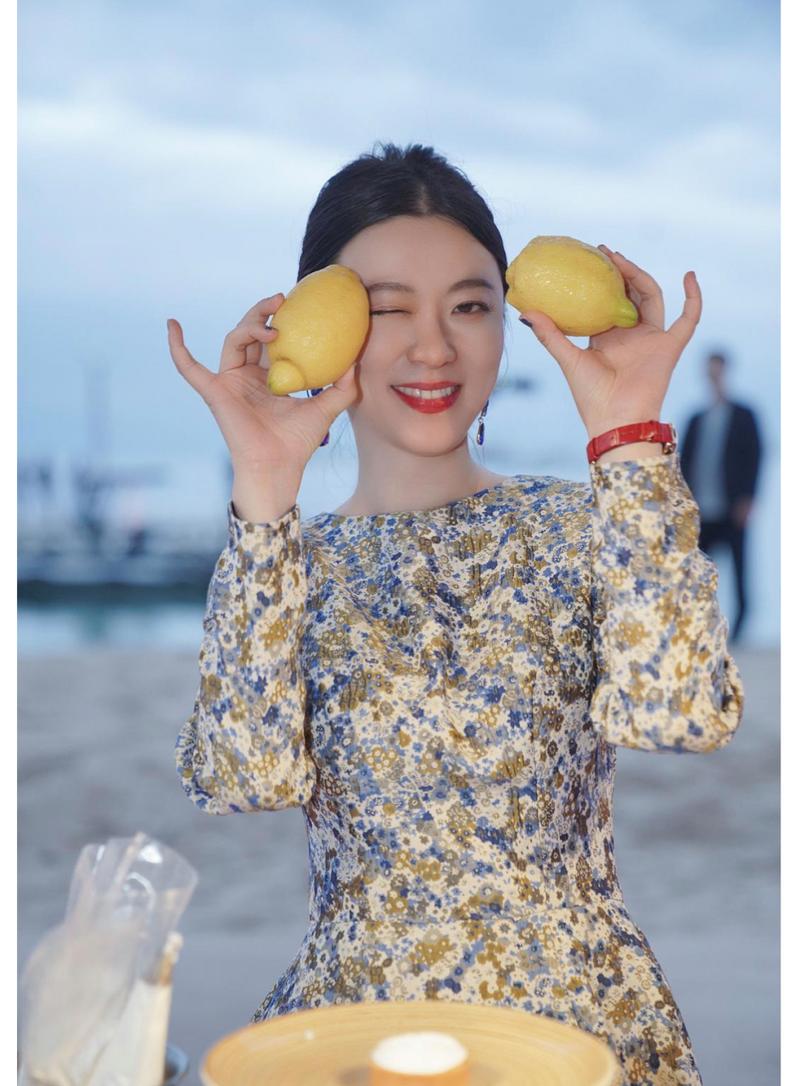 百里挑一黄璐照片_百里挑一黄璐照片_百里挑一黄璐照片