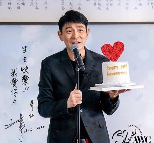 刘德华生日怎么过？回顾巨星40年作品与粉丝祝福