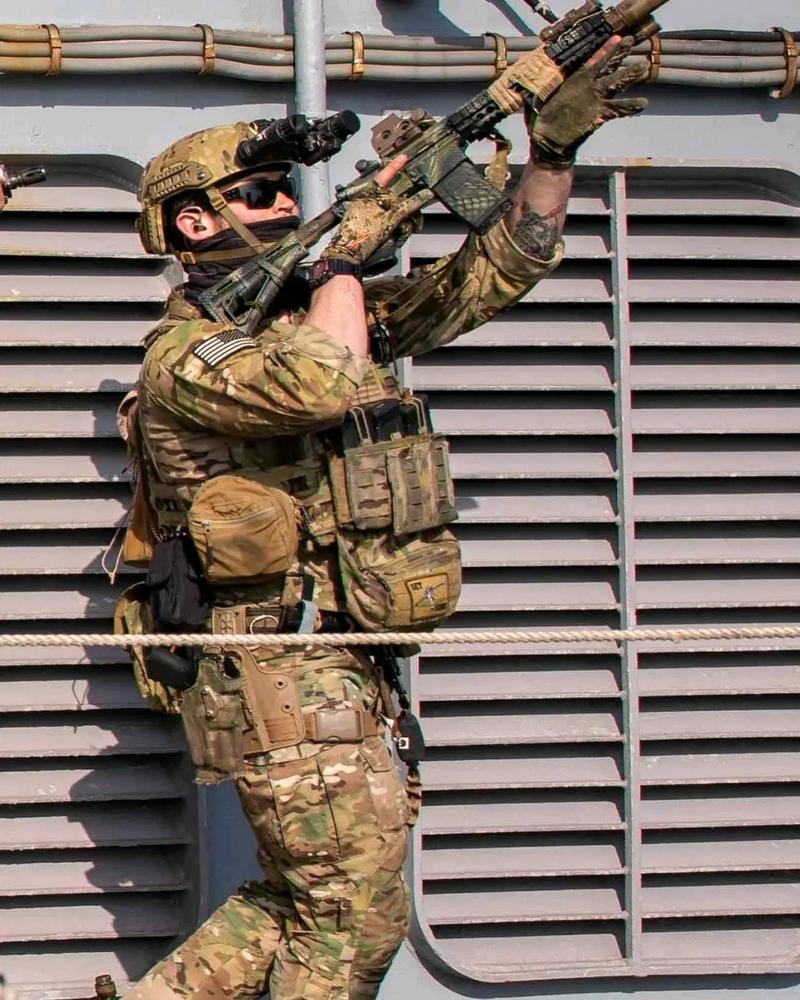 突击分队海豹队队长是谁_海豹突击队第六分队_海豹突击队最强分队