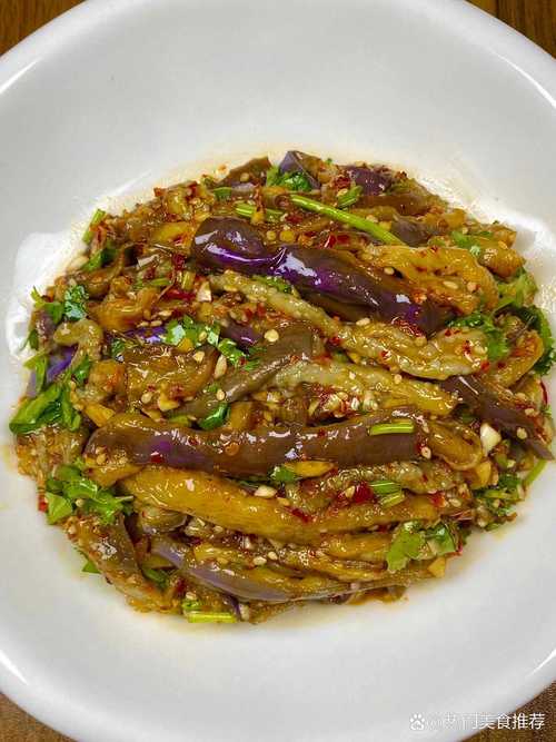 拌茄子菜蒜泥是哪里的菜_蒜泥拌茄子是哪里的菜_蒜泥拌茄子怎么做好吃