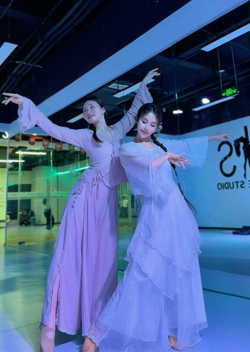 舞型舞秀_舞型舞秀_舞型舞秀