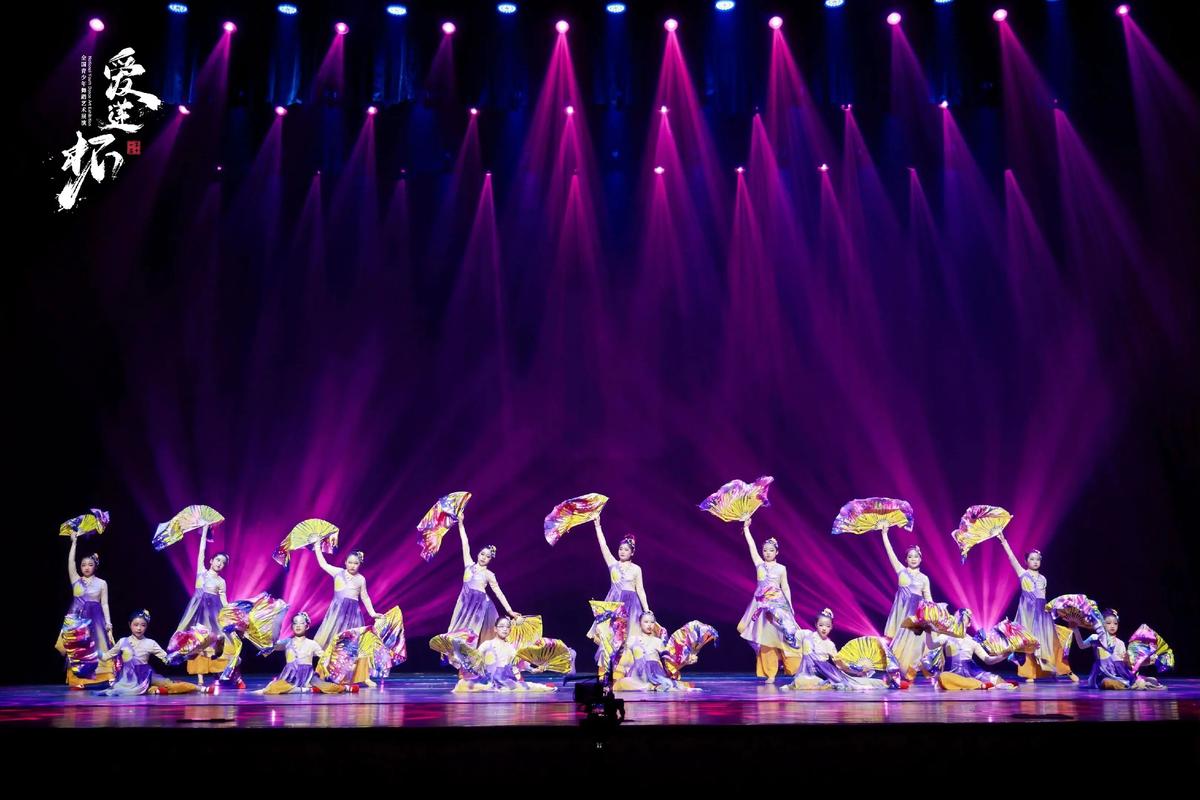 舞型舞秀_舞型舞秀_舞型舞秀